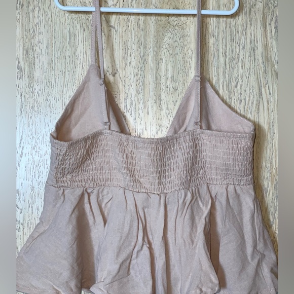 Shein || M Vcay khaki top - Picture 4 of 6